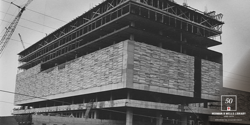 1967年在建井图书馆的形象